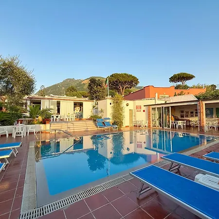 Hotel Mena Forio di Ischia