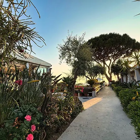 Hotel Mena Forio di Ischia